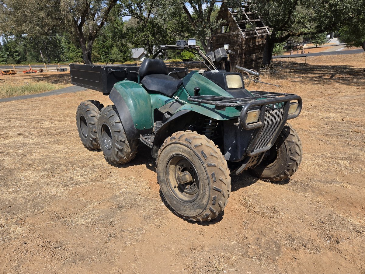 Polaris 6x6 ATV 425cc