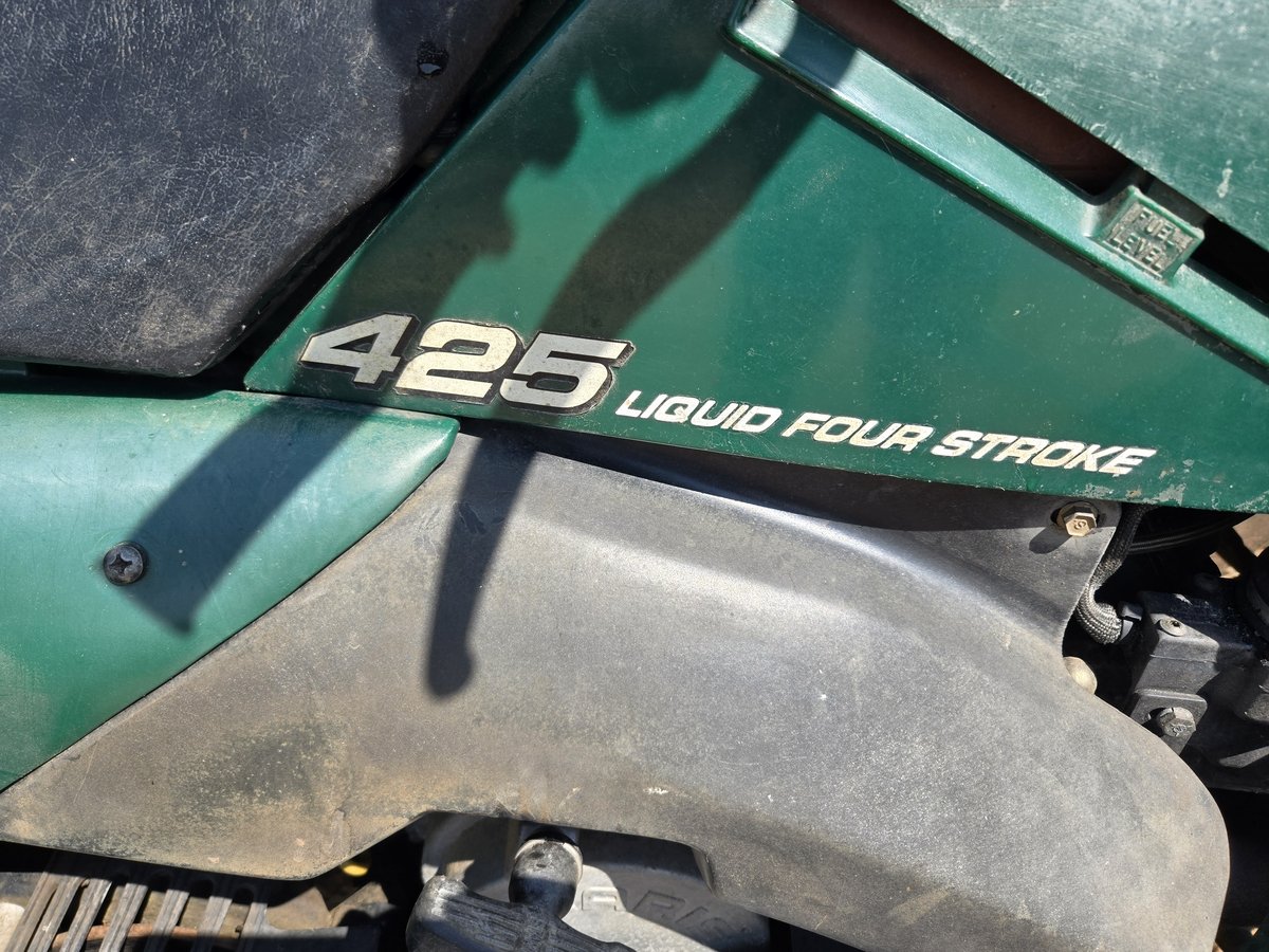 Polaris 6x6 ATV 425cc photo 5
