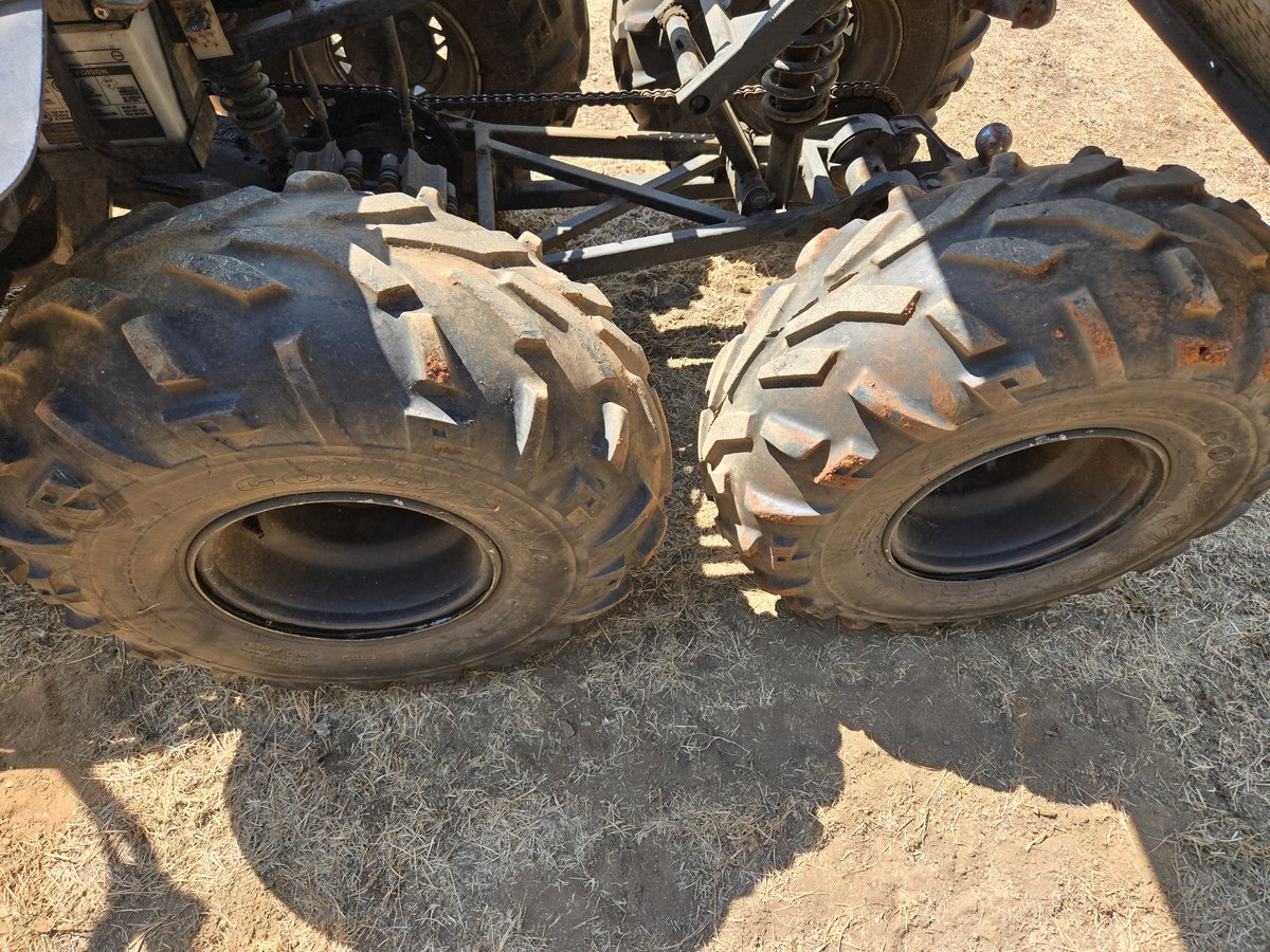 Polaris 6x6 ATV 425cc photo 7