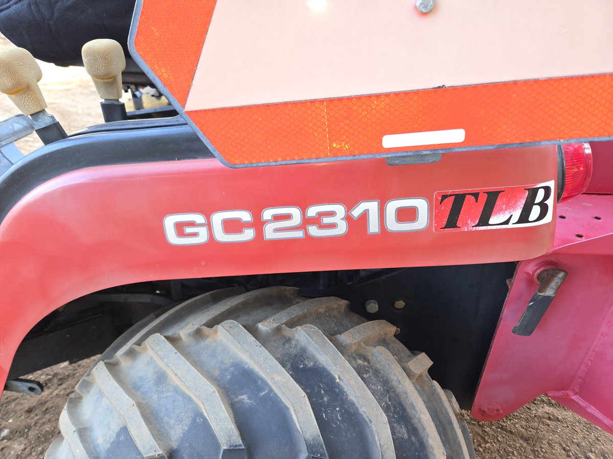 Massey Ferguson Tractor with Backhoe photo 5