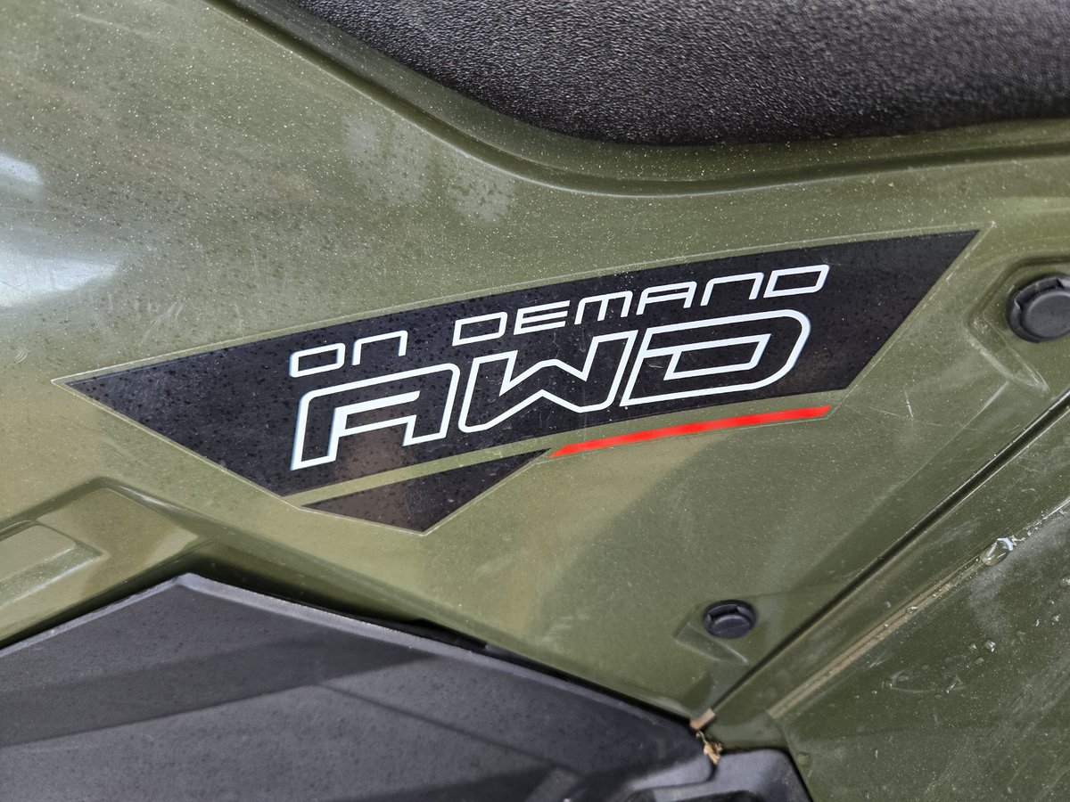 Polaris 4x4 ATV with Power Steering photo 6
