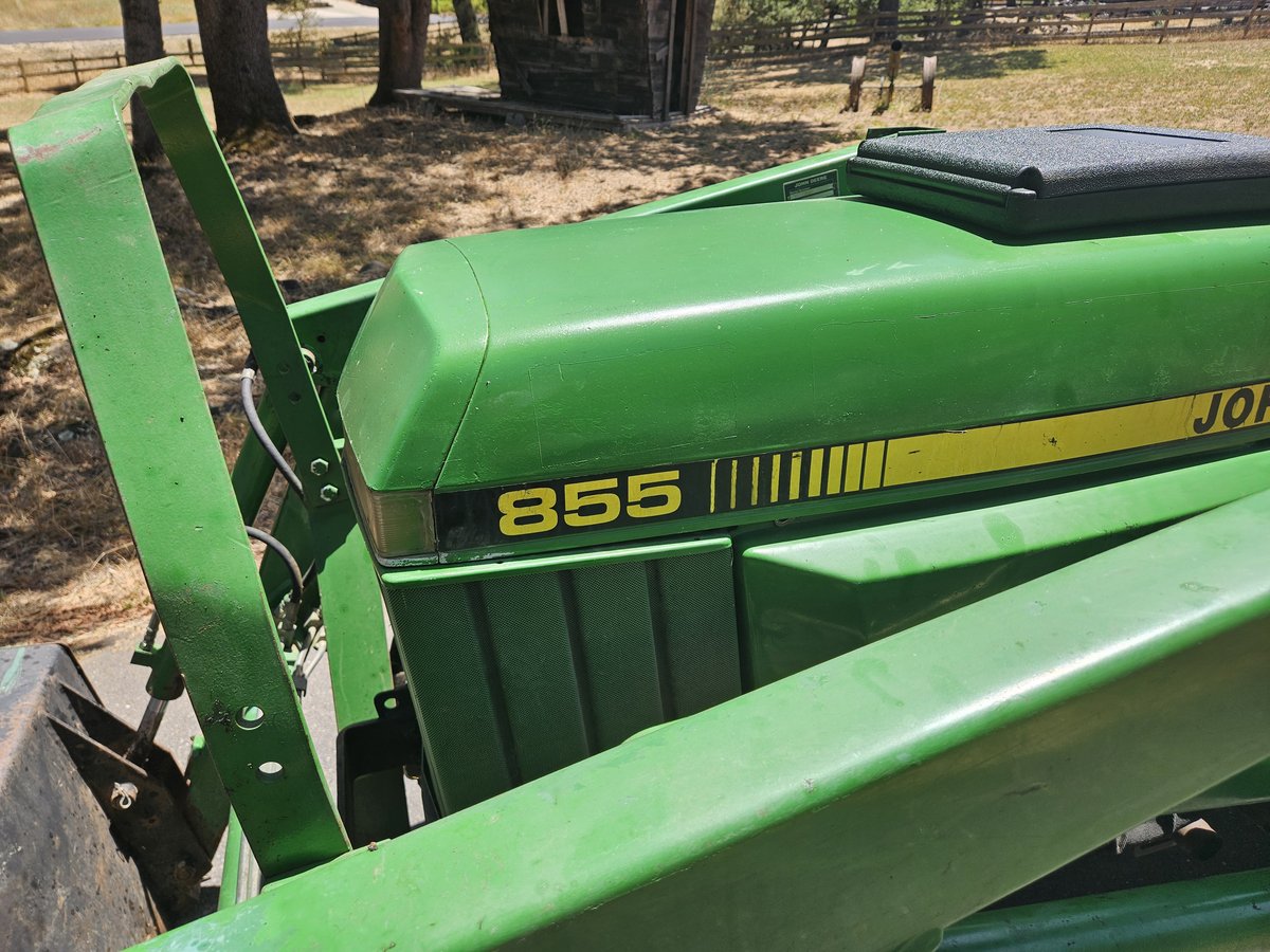 John Deere 855 4x4 Diesel photo 2