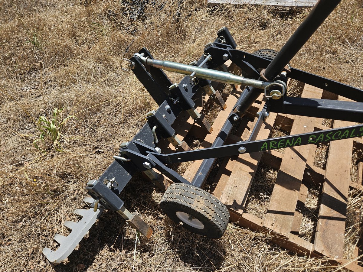 Arena Rascal Rake photo 3