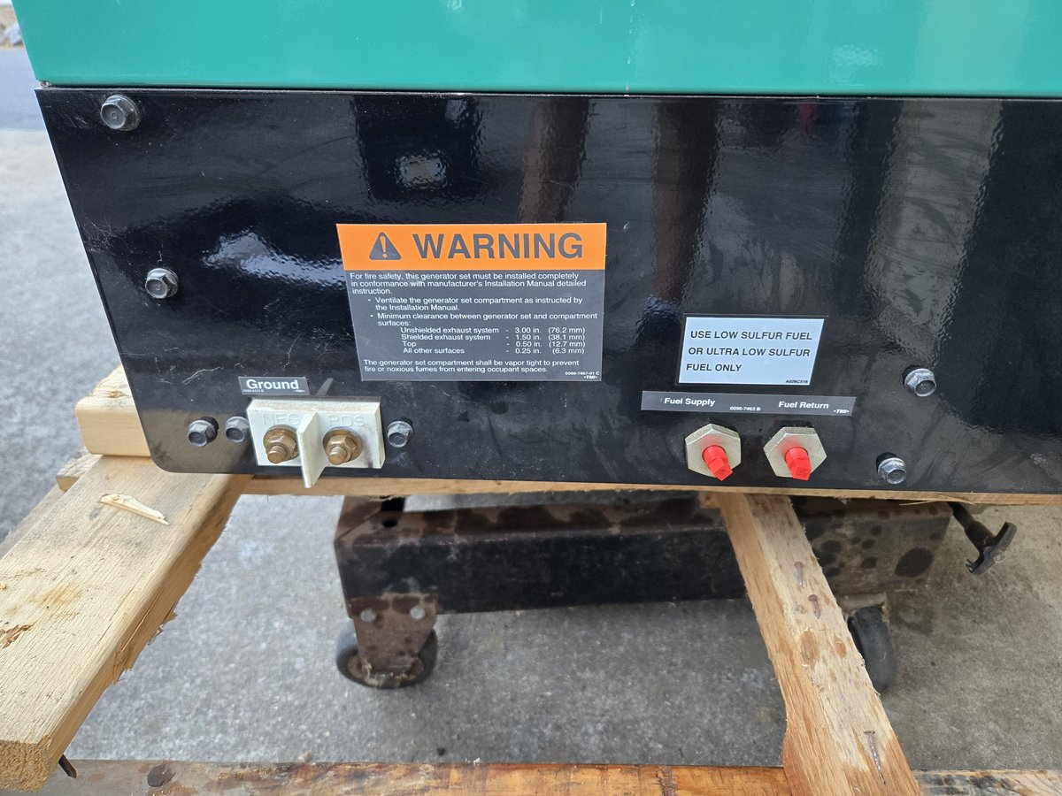 Cummins Generator photo 3